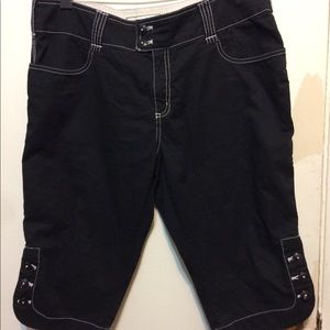 Aventura Organic Shorts Size 14